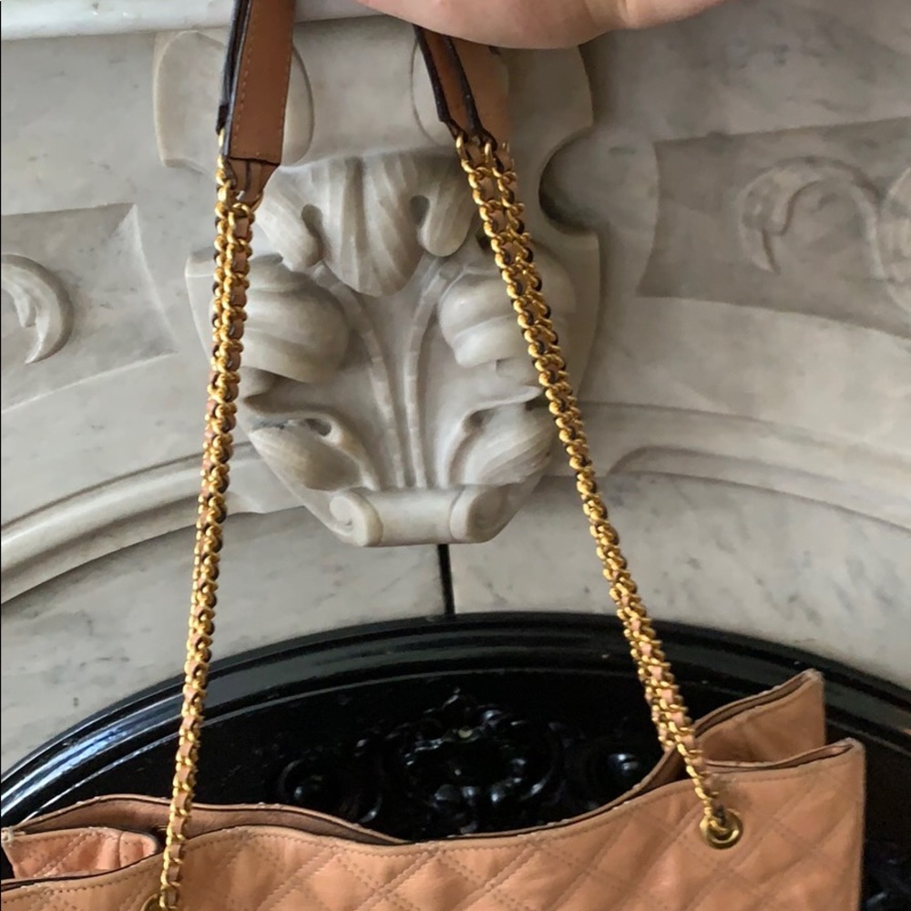 Perfect Spring Handbag Authentic Marc Jacobs - image 6